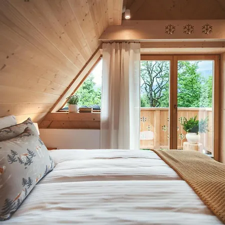 Osada Gasienica Centrum Chalet
